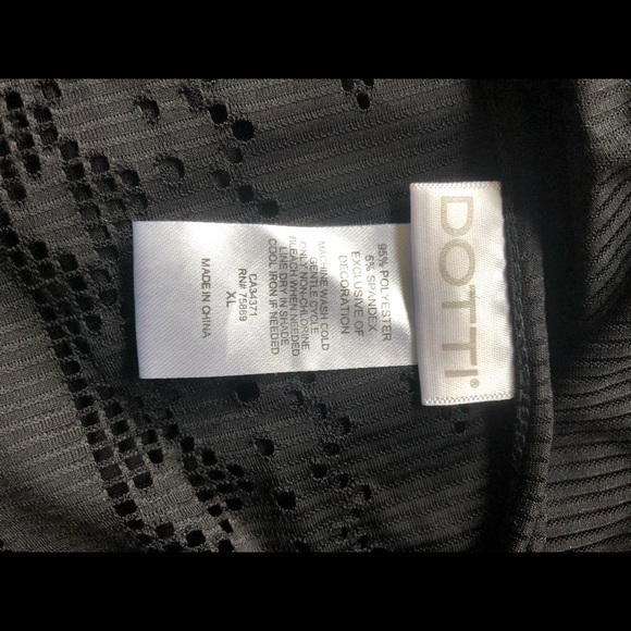 Dotti Black Swimcover - Picture 2 of 3